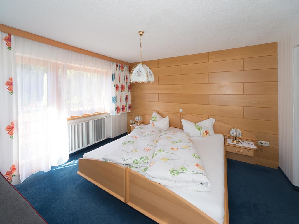 Haus Margrith Alpenblick Appartements Damüls Quarto foto